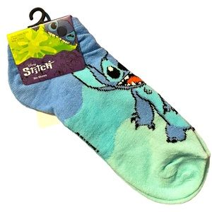 ‼️4 FOR $15‼️CUTE “NO-SHOW” ANKLE SOCKS *5.95 SHIPPING *NEW *DISNEY STITCH